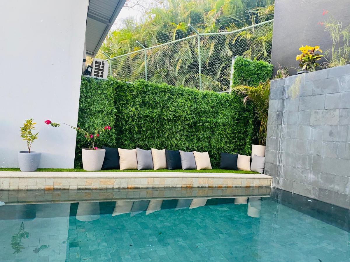 Las Naveiras Apartment Tamarindo Bagian luar foto